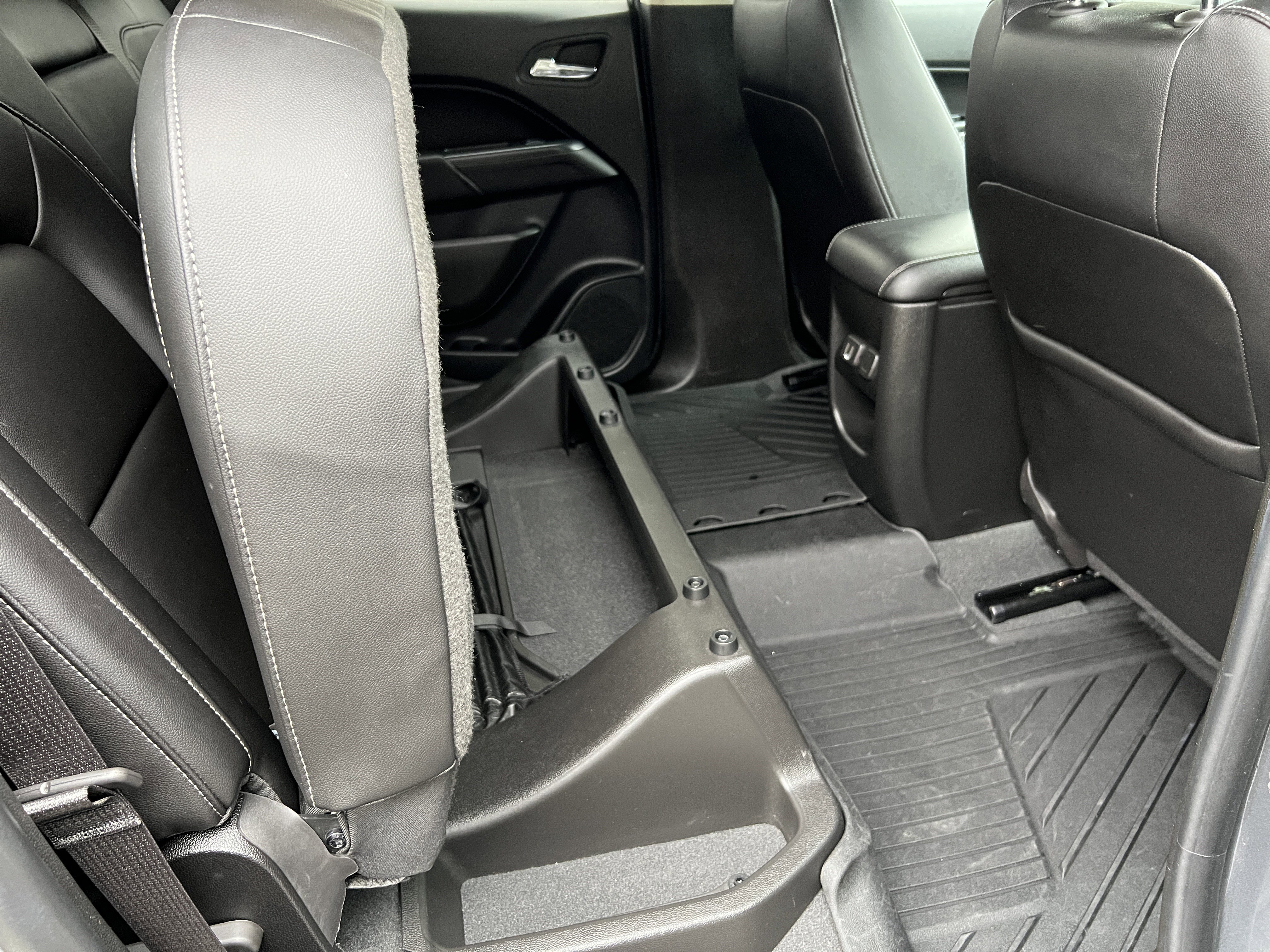 Used 2022 Chevrolet Colorado ZR2 image 18