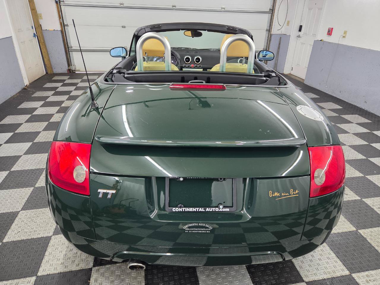 Used 2003 Audi TT 1.8T FWD image 6