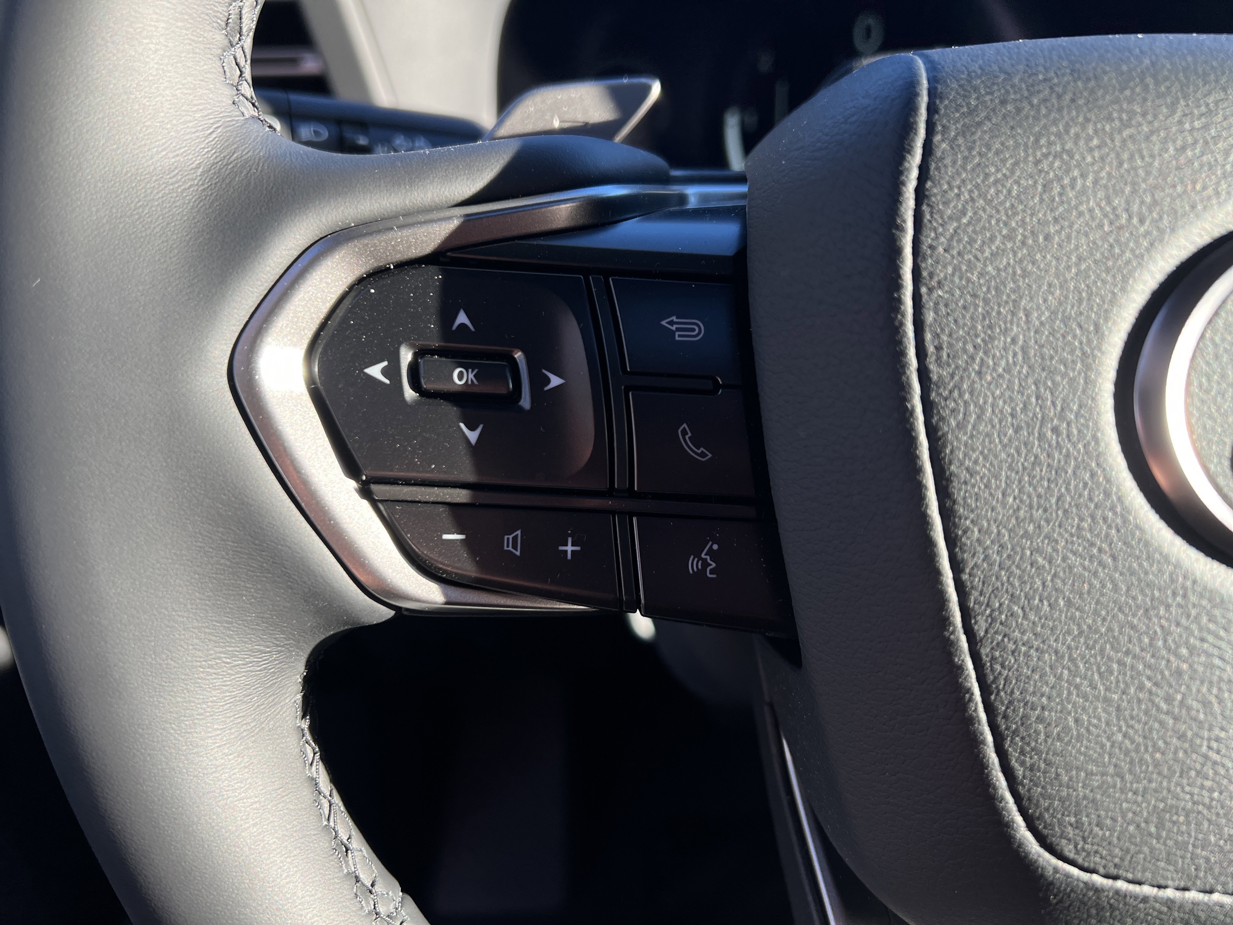 Used 2025 Lexus GX 550 image 22