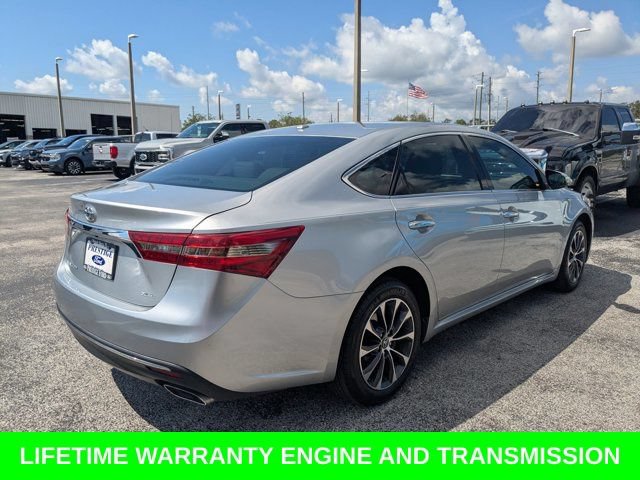Used 2016 Toyota Avalon XLE FWD image 4