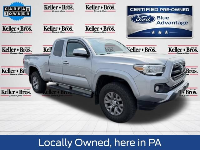 Used 2017 Toyota Tacoma SR5 AWD/4WD image 1