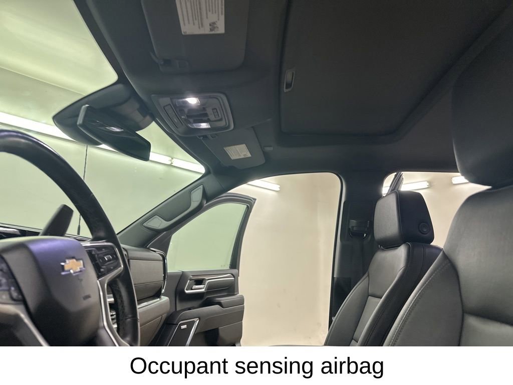 Used 2025 Chevrolet Silverado 2500 LTZ w/ LTZ Convenience Package image 34