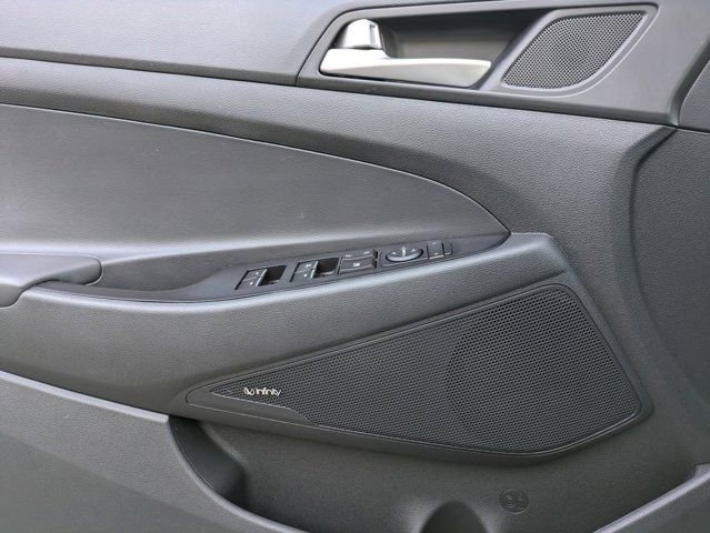 Used 2019 Hyundai Tucson Ultimate w/ Cargo Package image 11