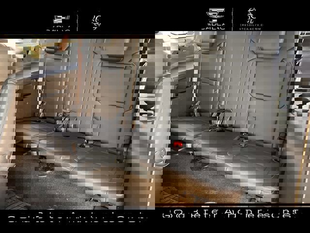 Used 2017 Chevrolet Suburban Premier image 30