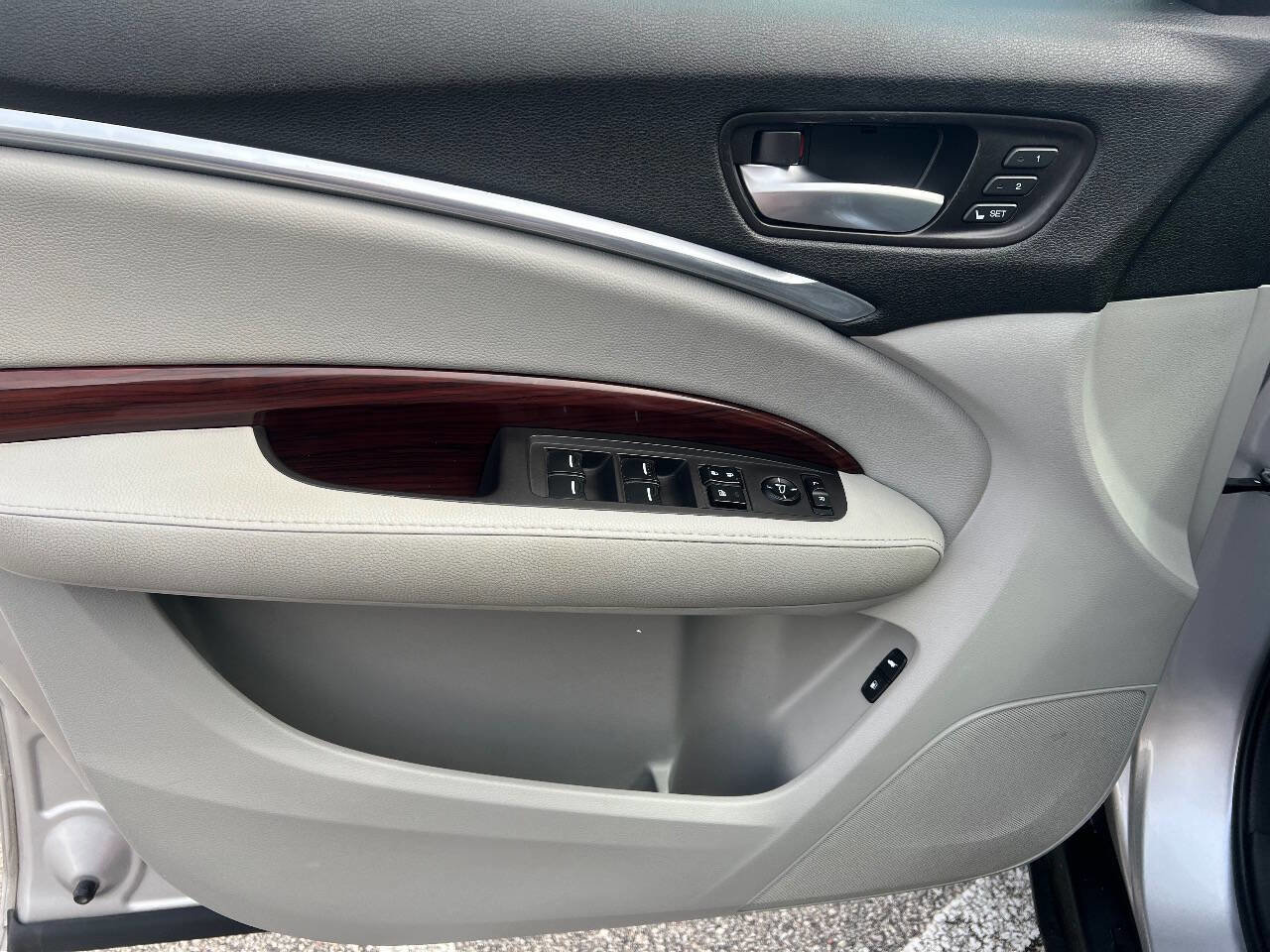 Used 2014 Acura MDX SH-AWD w/ Technology Package image 22