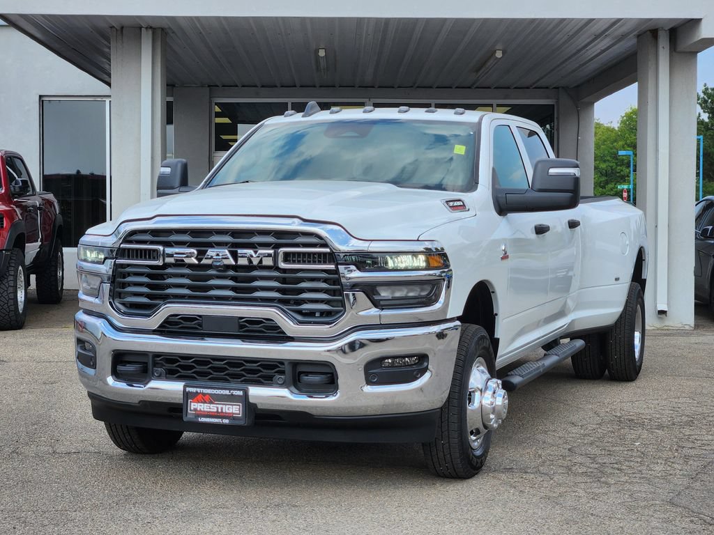 Used 2026 RAM 3500 Tradesman AWD/4WD image 4