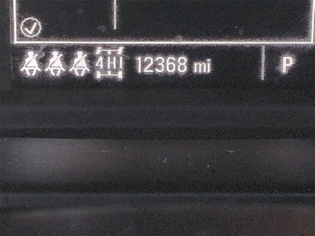 Certified 2025 Chevrolet Silverado 2500 Custom w/ Custom Value Package image 12