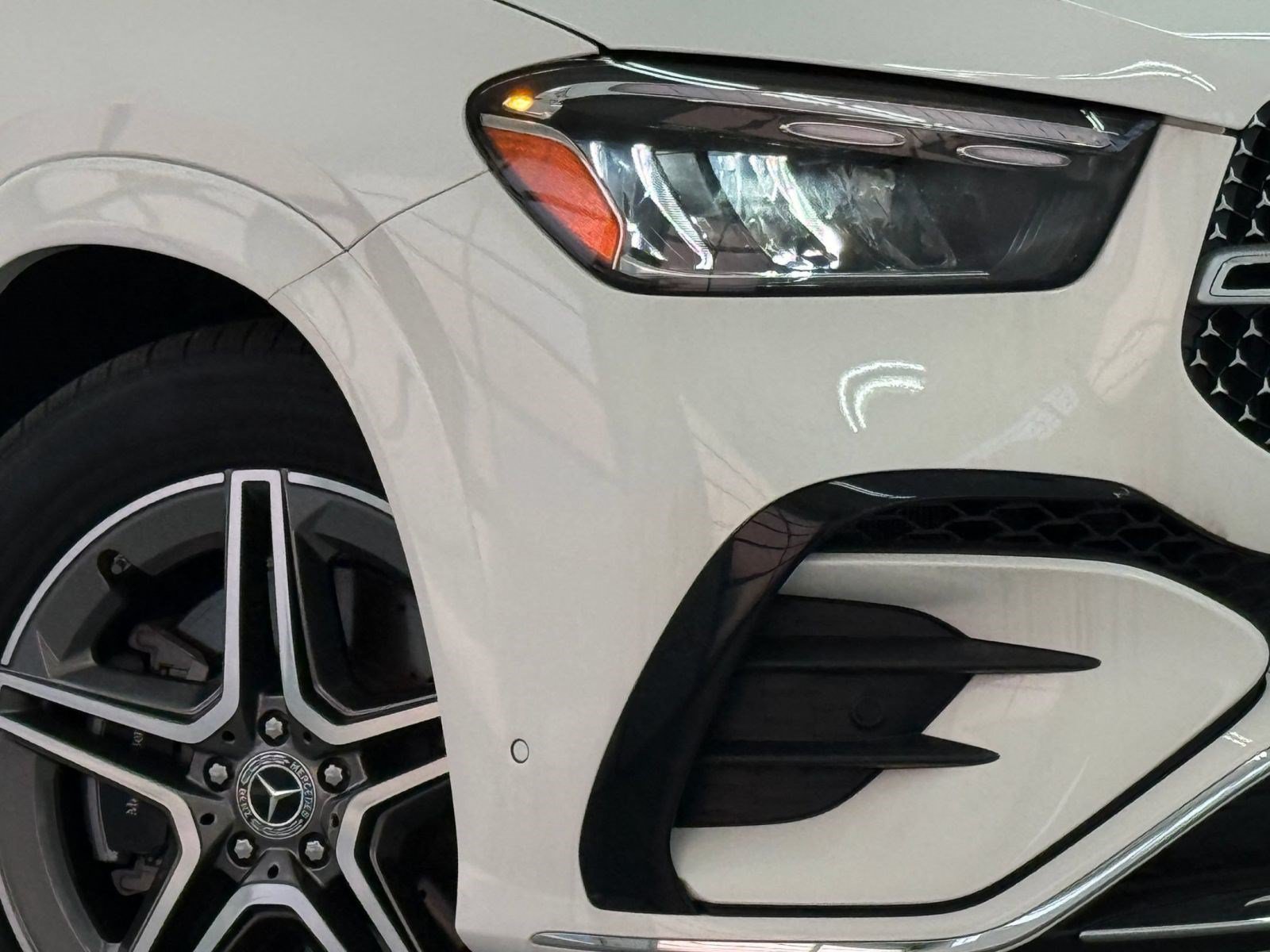 New 2026 Mercedes-Benz GLE 580 4MATIC image 10