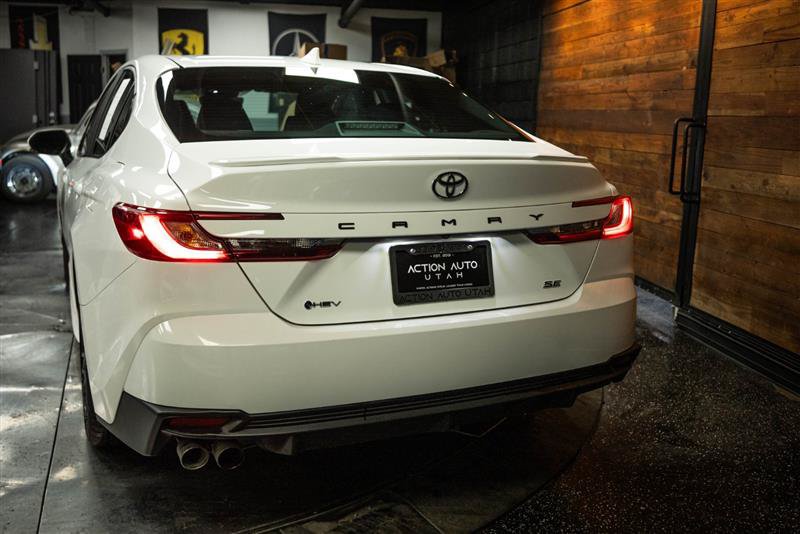 Used 2025 Toyota Camry SE w/ Multimedia Upgrade Package FWD image 6