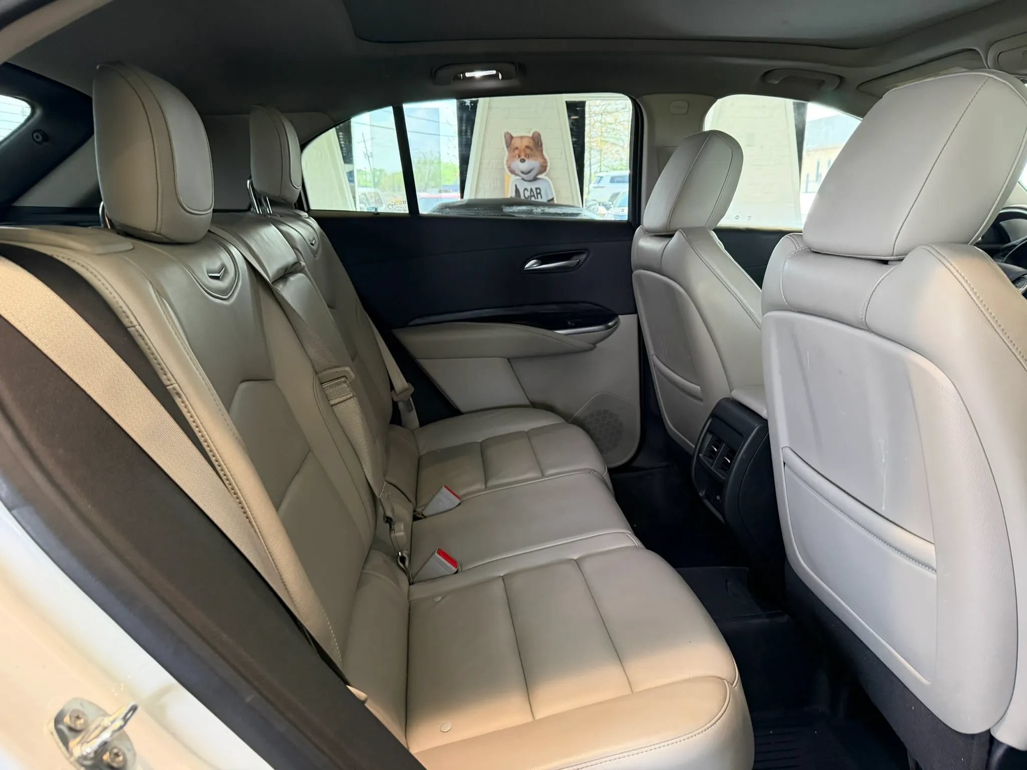 Used 2020 Cadillac XT4 Premium Luxury FWD image 20