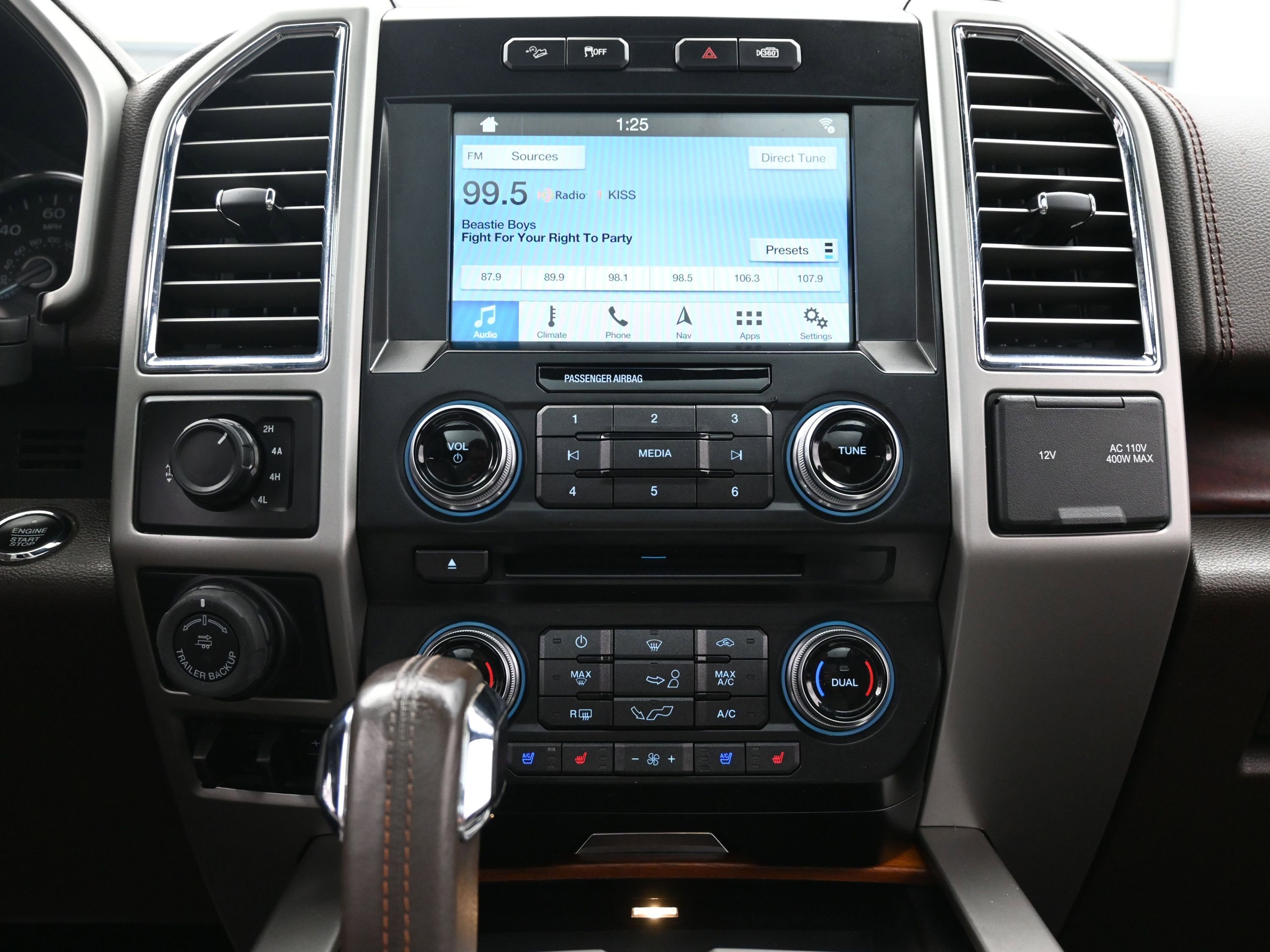 Used 2016 Ford F150 King Ranch w/ Equipment Group 601A Luxury image 17