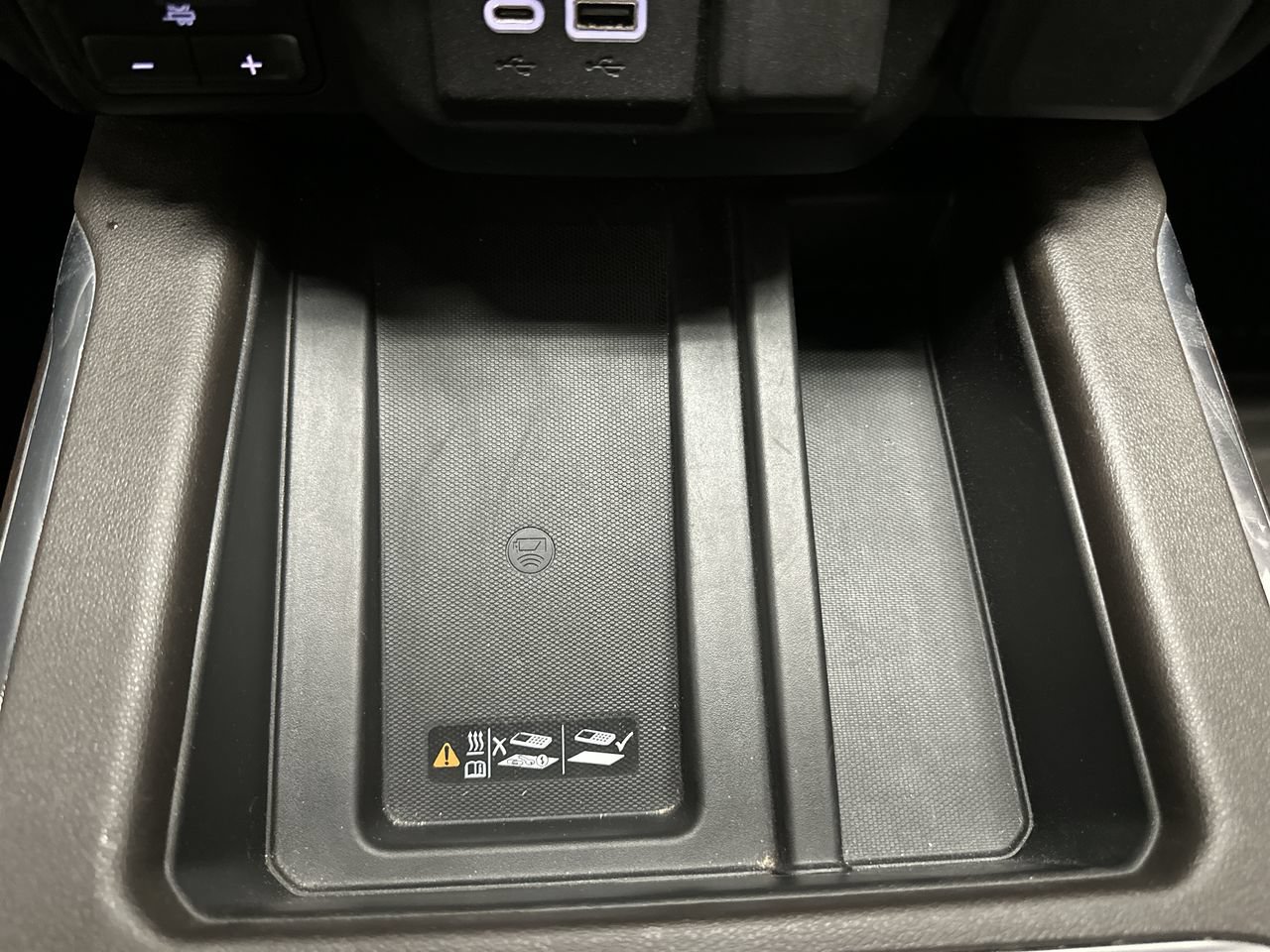 Used 2020 GMC Sierra 1500 SLT w/ SLT Premium Plus Package AWD/4WD image 70