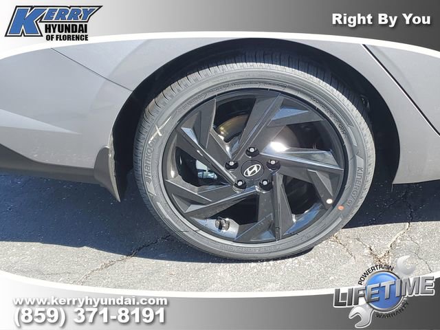 New 2026 Hyundai Elantra Sport image 5