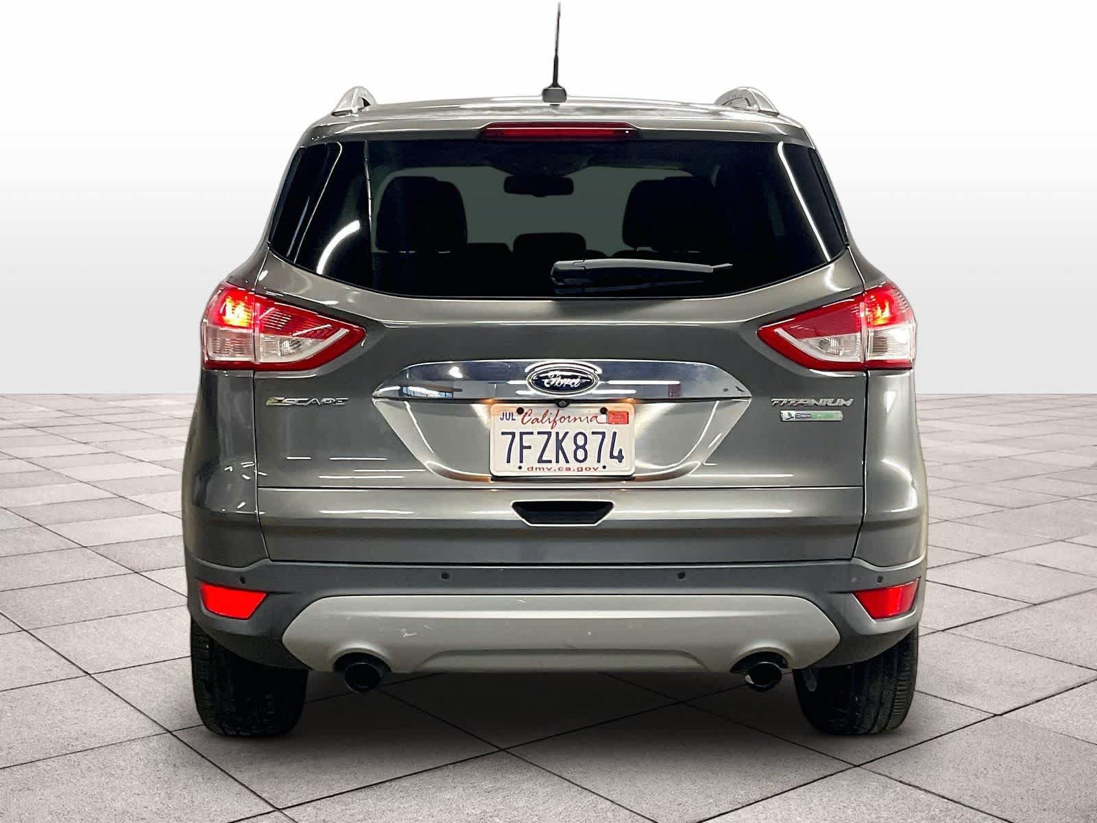 Used 2014 Ford Escape Titanium w/ Equipment Group 401A FWD image 7