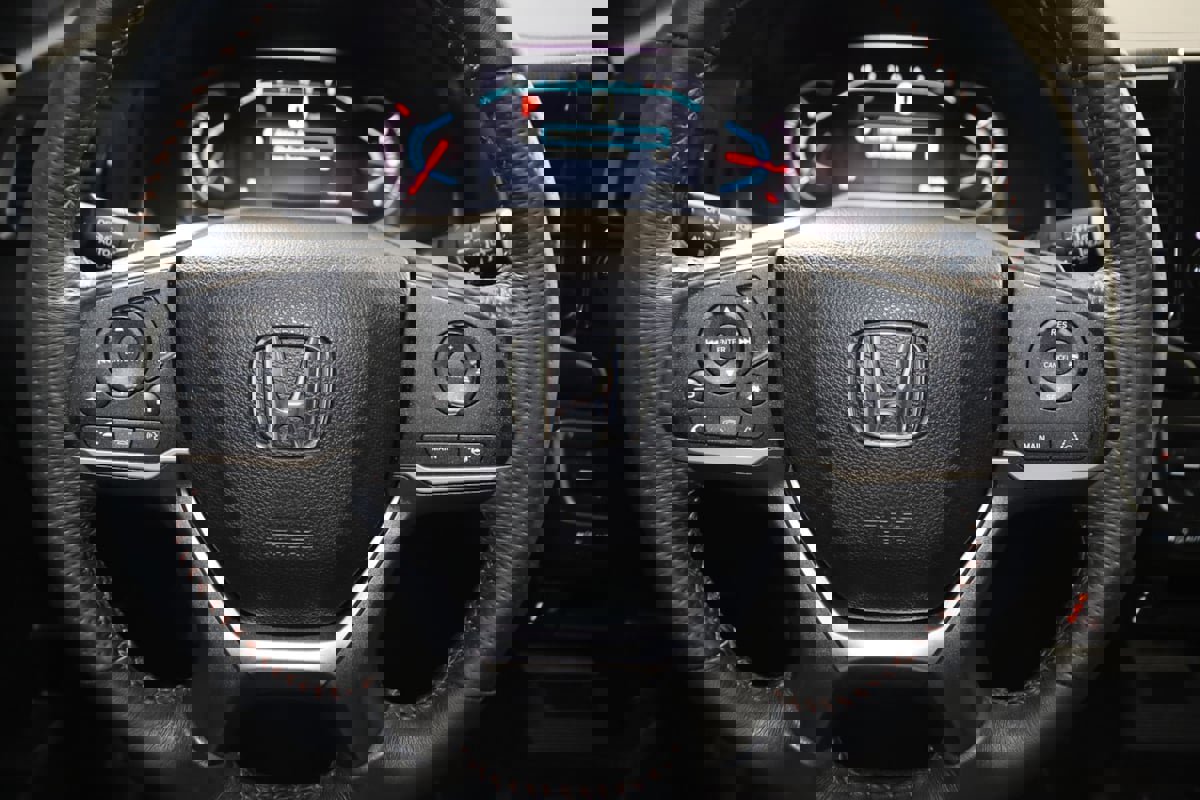 Used 2022 Honda Pilot TrailSport image 37