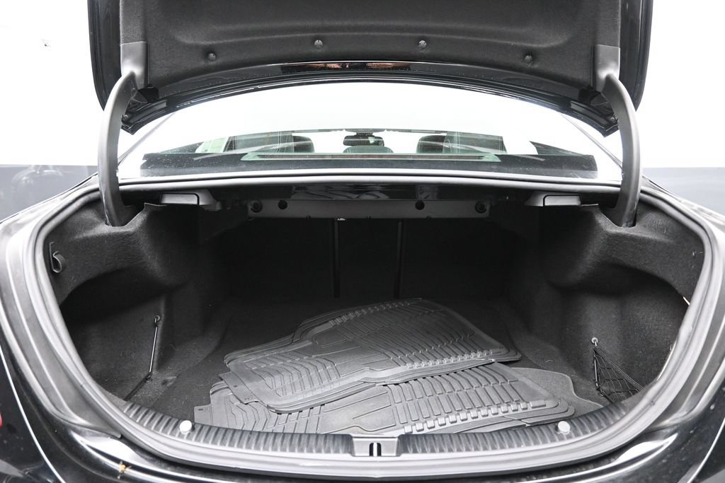 Used 2018 Mercedes-Benz C 300 4MATIC Sedan image 28