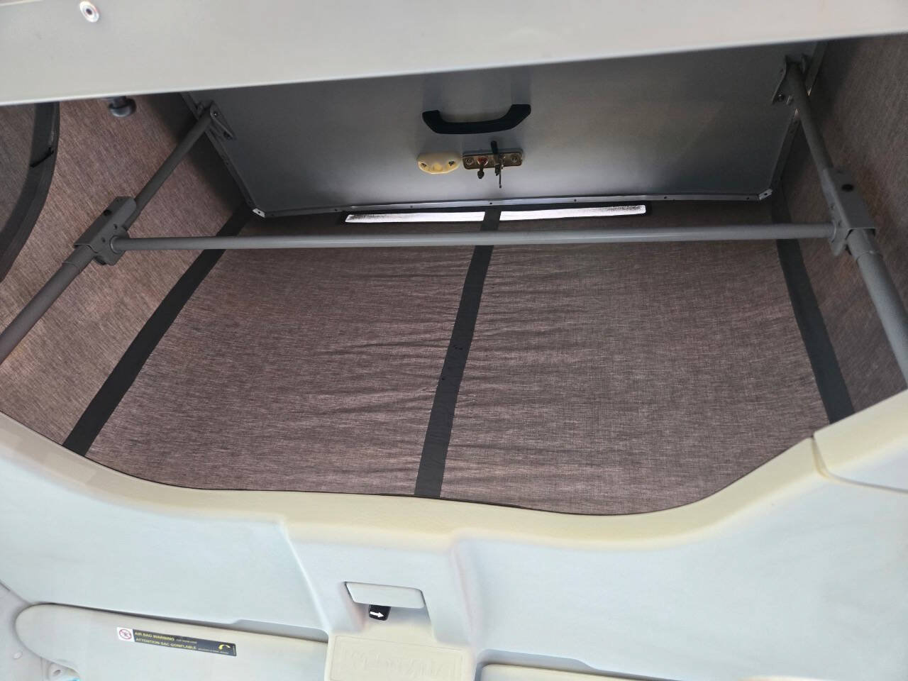 Used 1999 Volkswagen Eurovan MV FWD image 37