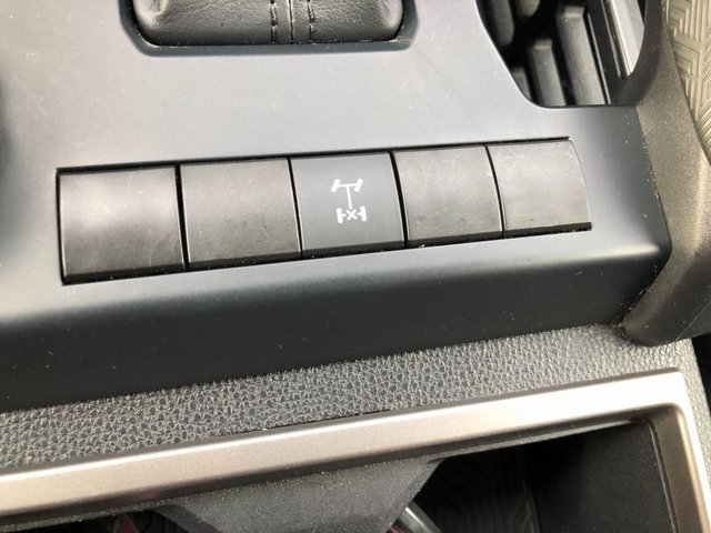 Used 2024 Toyota Tacoma TRD Off-Road image 9