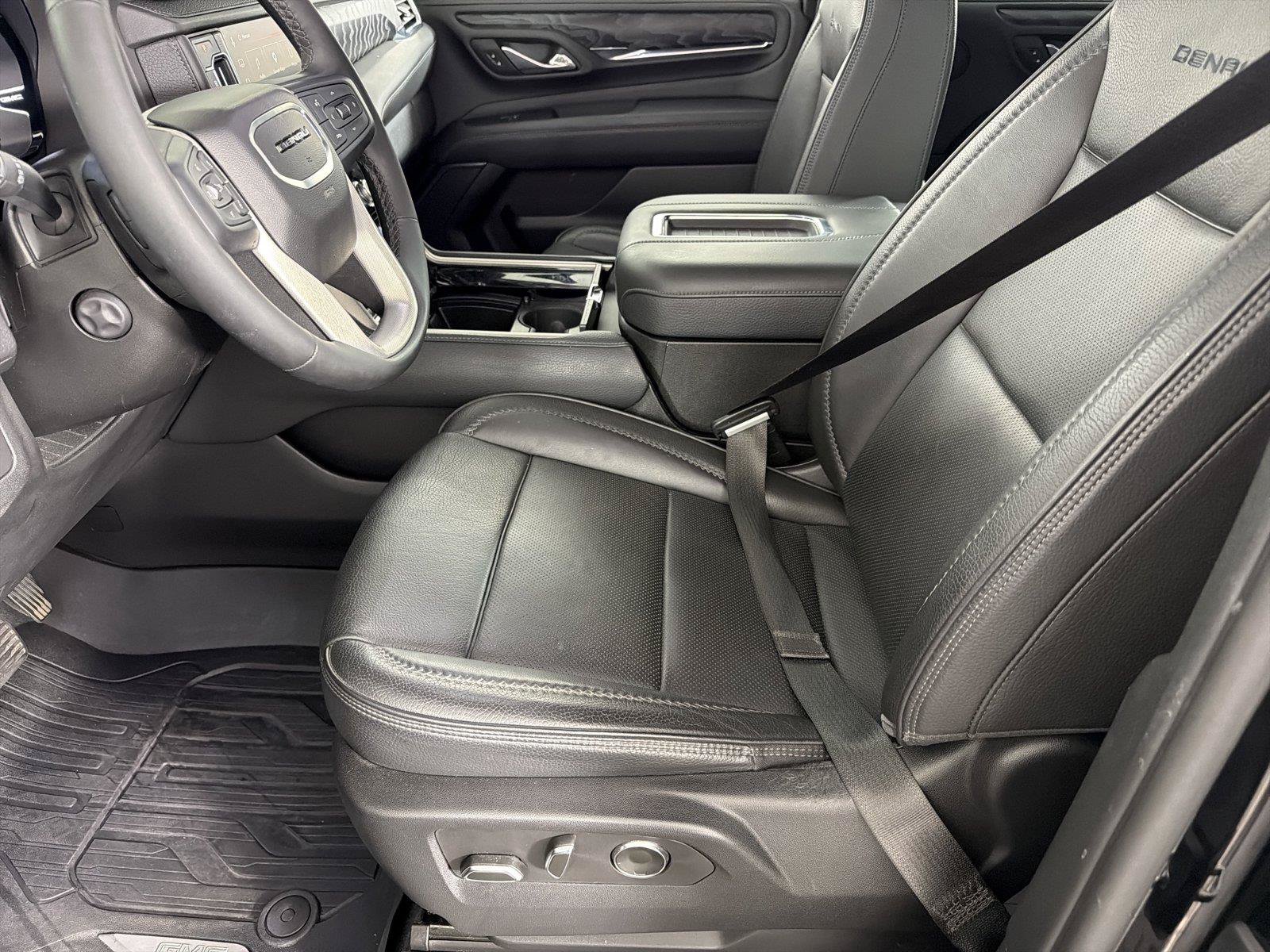 Certified 2023 GMC Yukon Denali AWD/4WD image 8