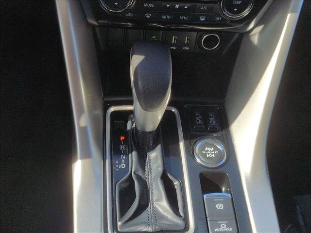 Used 2024 Mitsubishi Eclipse Cross SE image 12