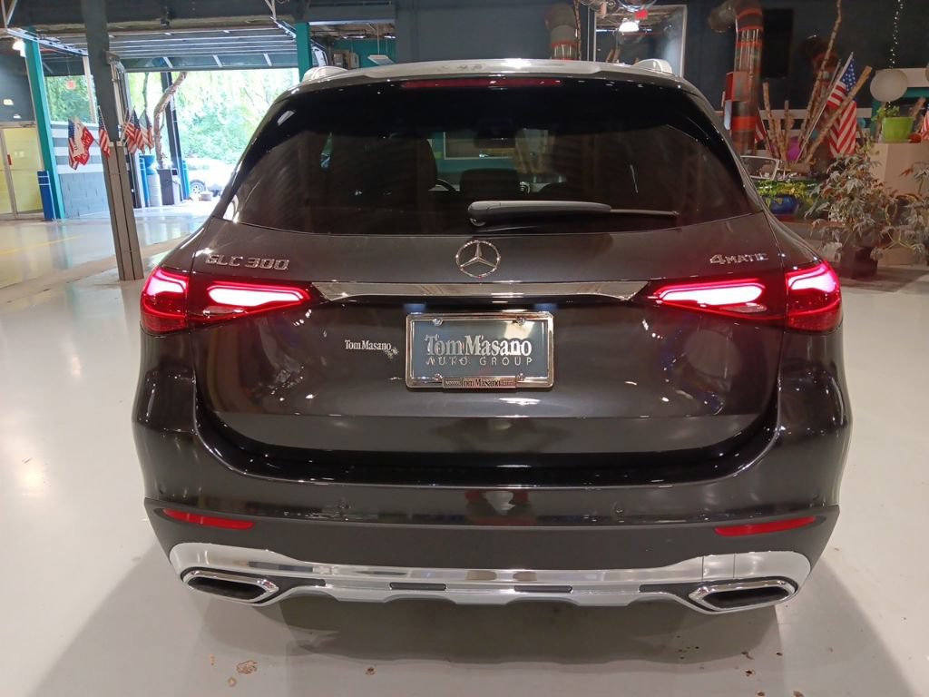 Used 2026 Mercedes-Benz GLC 300 4MATIC image 13