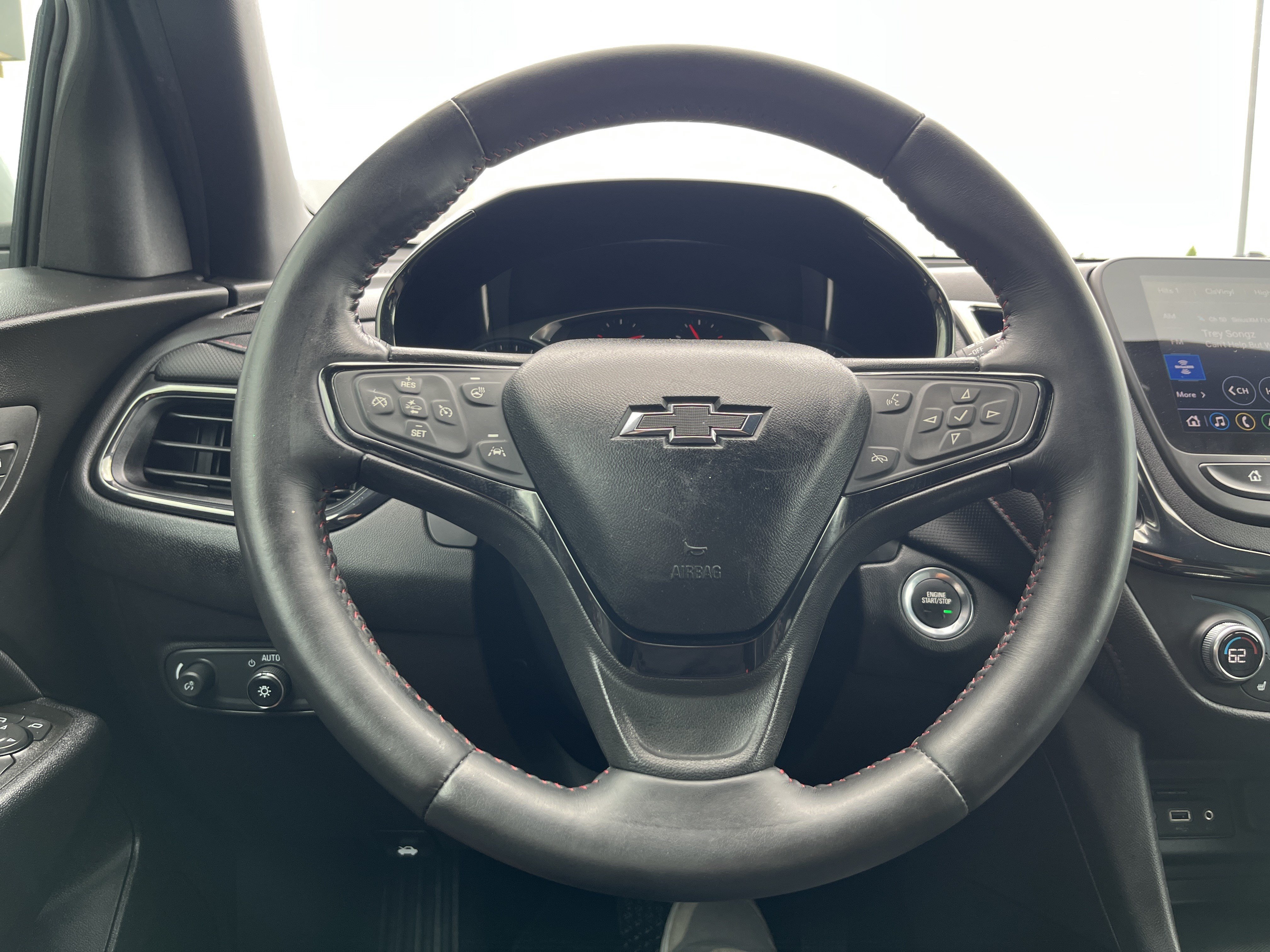Used 2022 Chevrolet Equinox RS w/ RS Leather Package FWD image 7