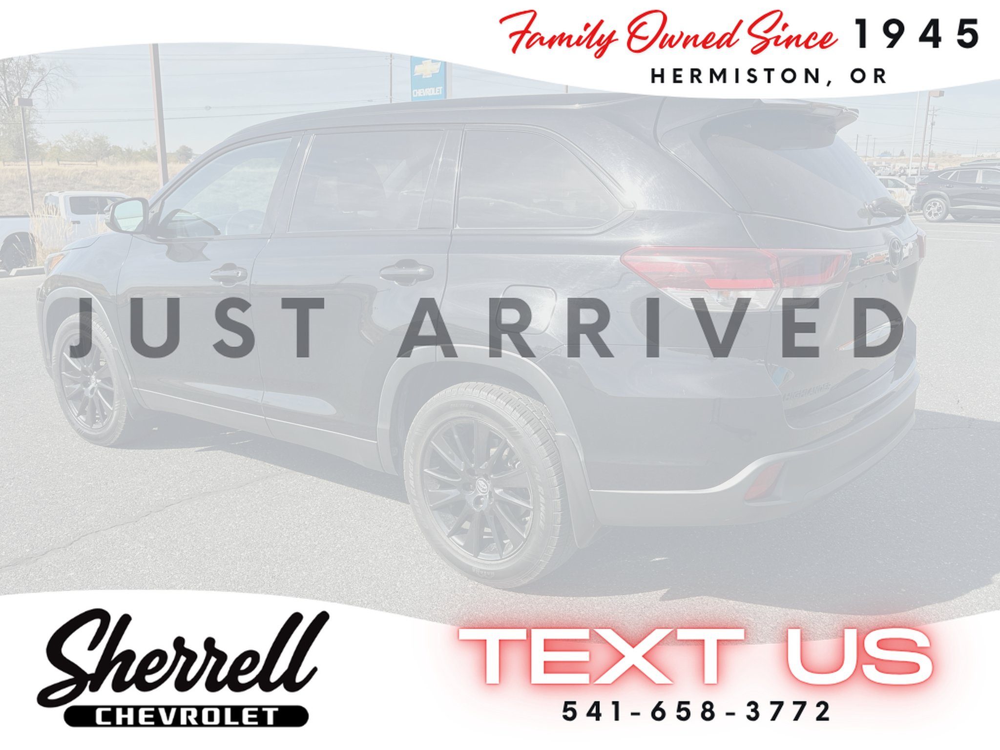 Used 2019 Toyota Highlander SE w/ Nightshade Edition AWD/4WD image 3