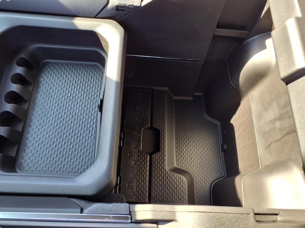 New 2027 RAM 3500 Laramie AWD/4WD image 11