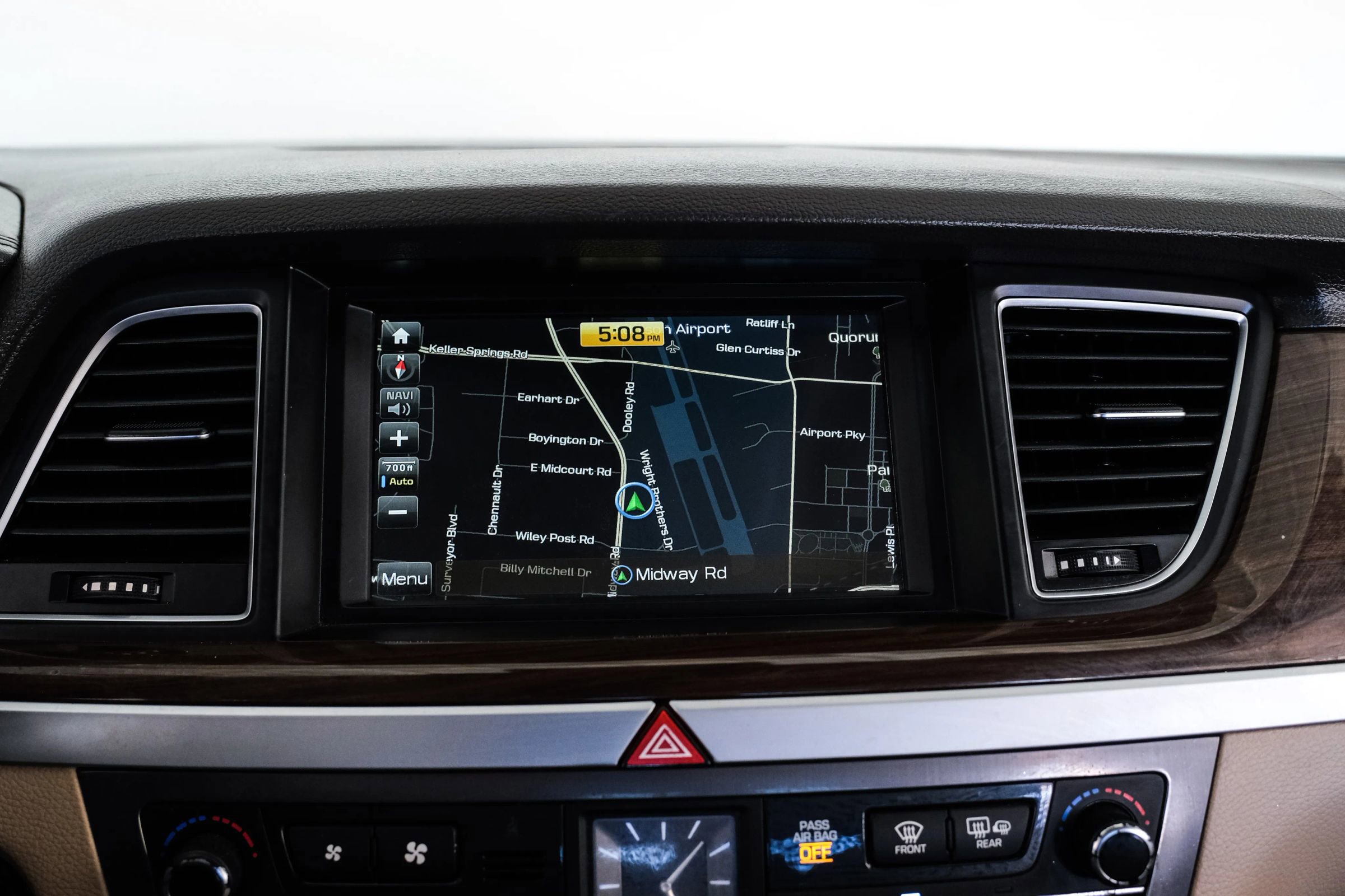 Used 2015 Hyundai Genesis 3.8 w/ Option Group 02 image 19