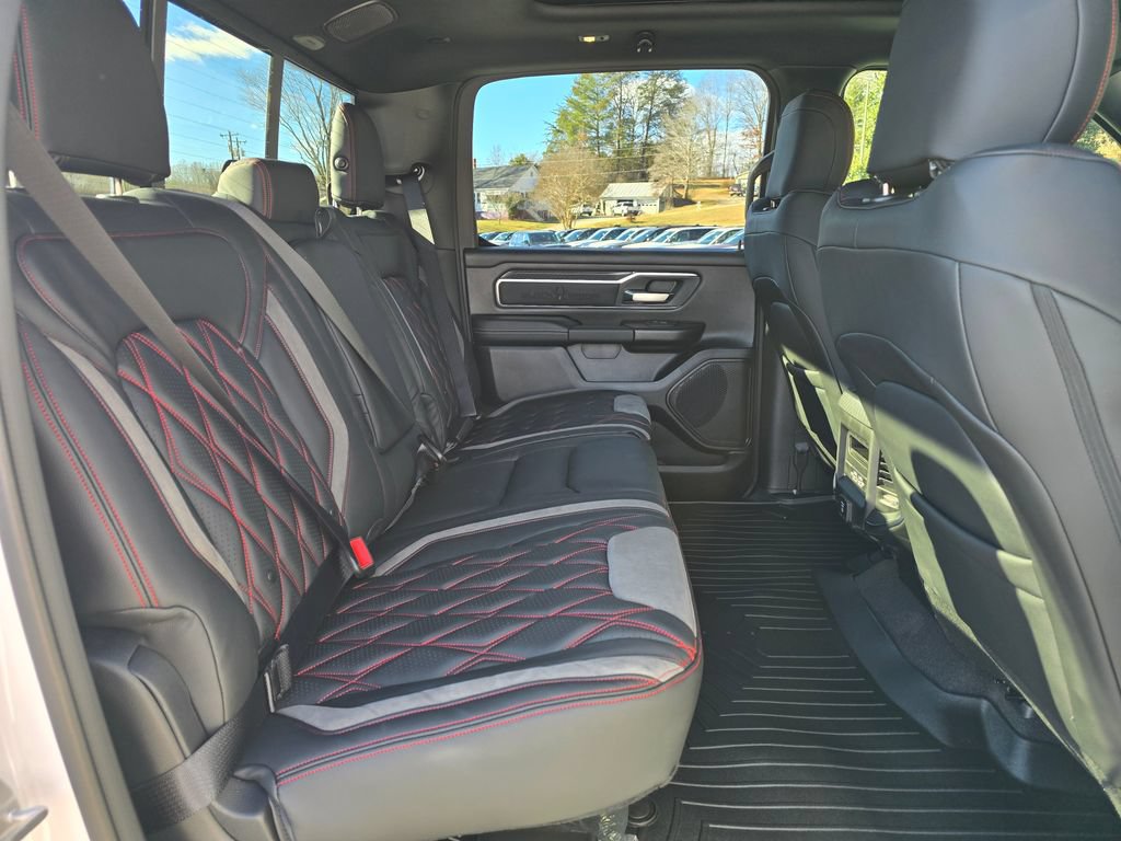 New 2026 RAM 1500 Big Horn AWD/4WD image 28