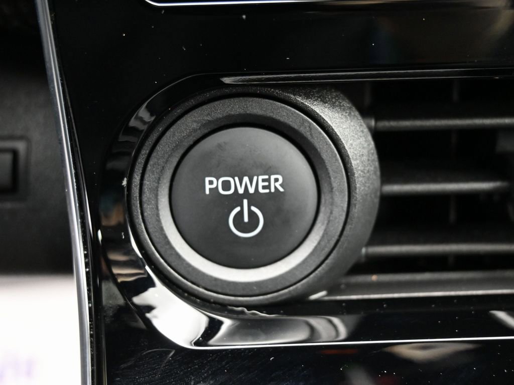 Used 2023 Toyota bZ4X Limited image 20