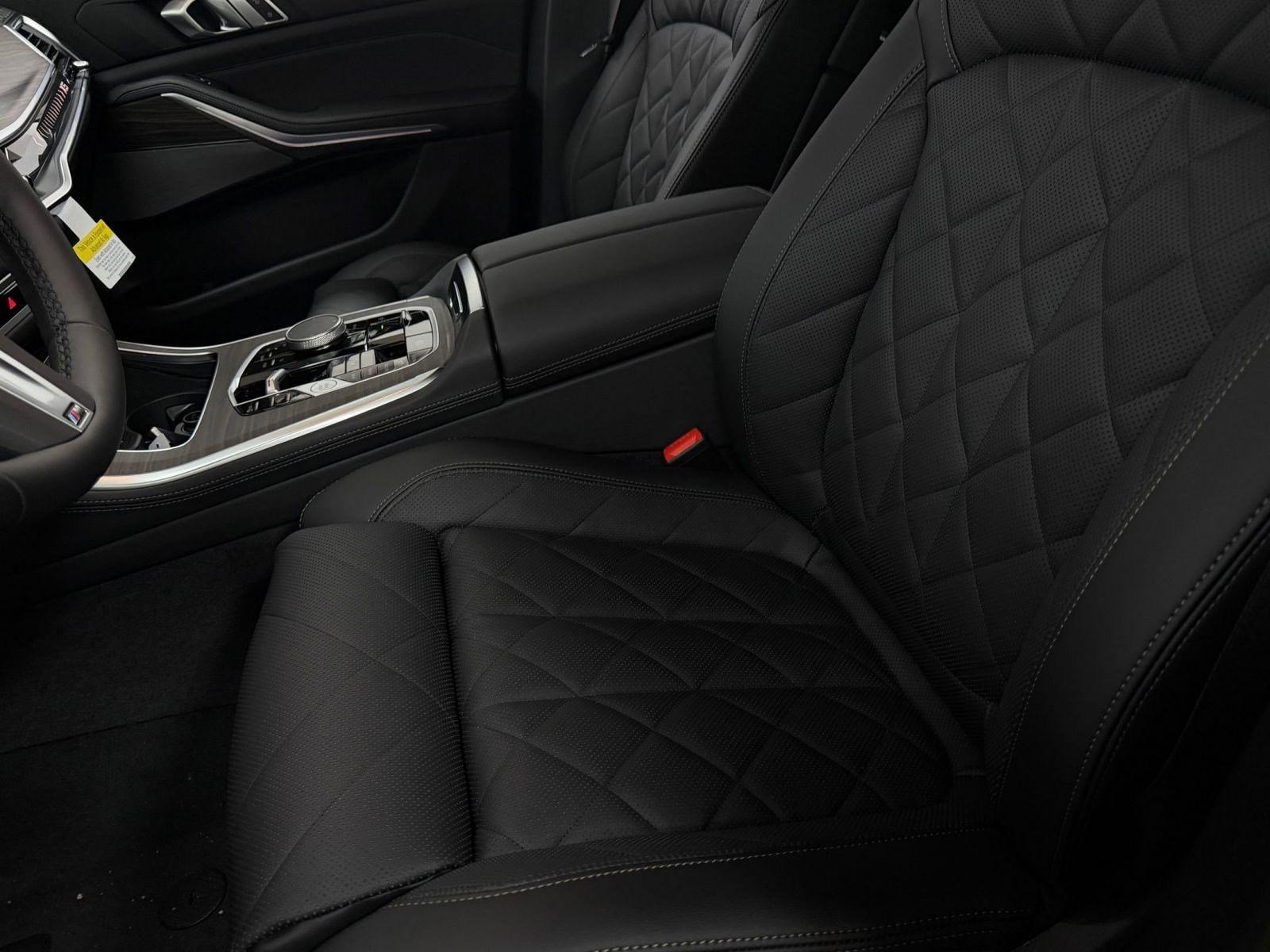New 2026 BMW X5 xDrive50e image 18