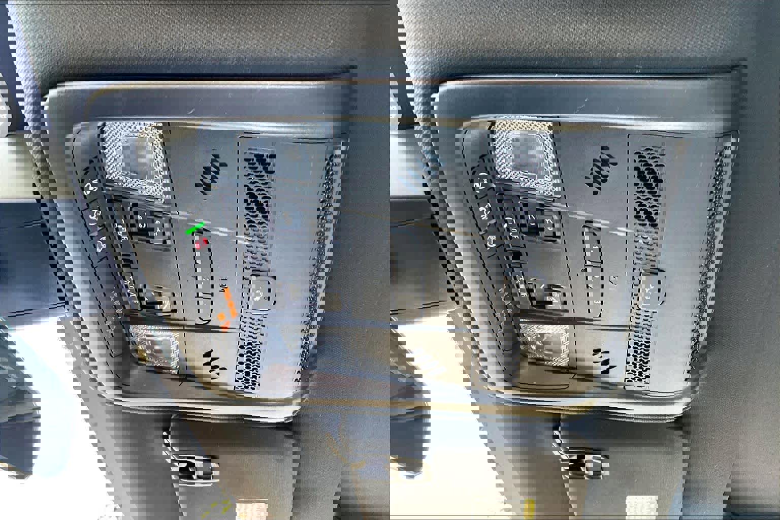 Used 2021 Cadillac XT5 Sportv AWD/4WD image 32