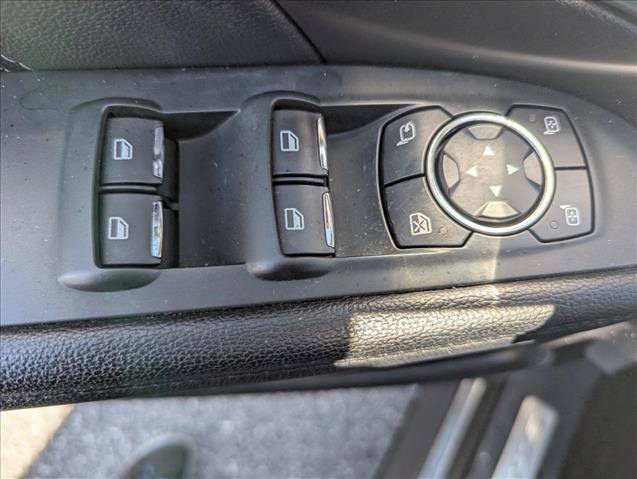 Used 2019 Ford Explorer Limited w/ Class III Trailer Tow Package FWD image 9