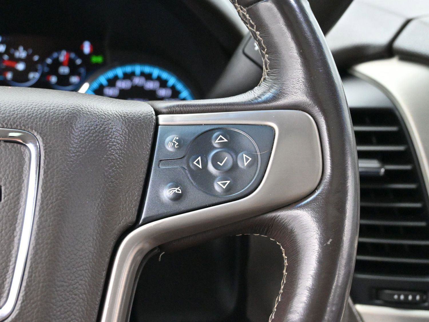 Used 2019 GMC Yukon XL Denali w/ Denali Ultimate Package image 16