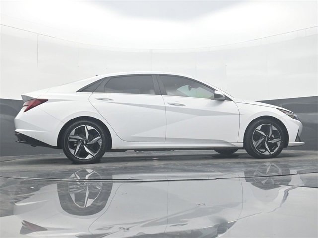 Used 2023 Hyundai Elantra Limited w/ Cargo Package image 34