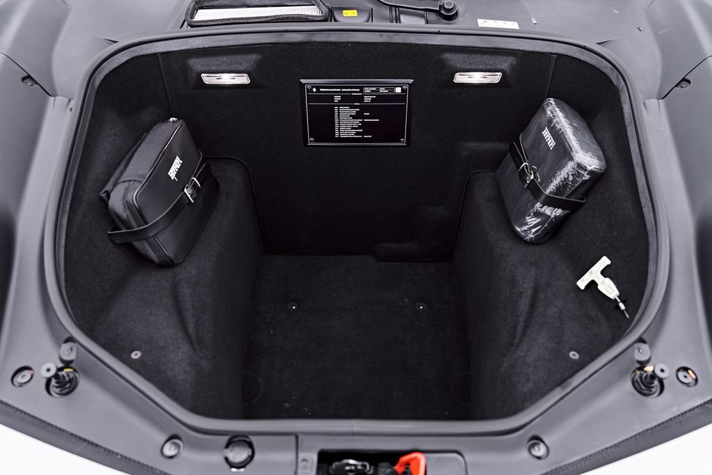 Used 2019 Ferrari 488 Spider RWD image 29