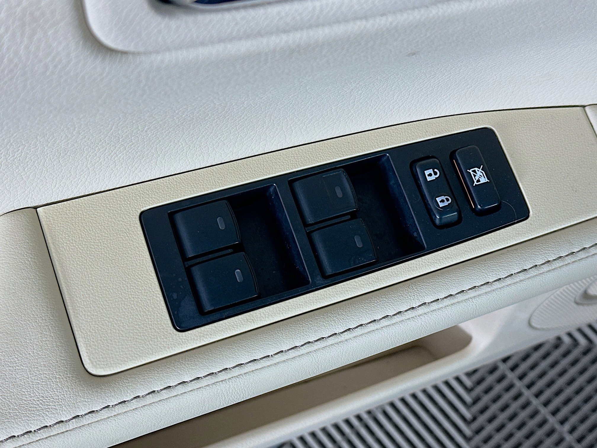 Used 2014 Lexus ES 350 w/ Luxury Package image 15