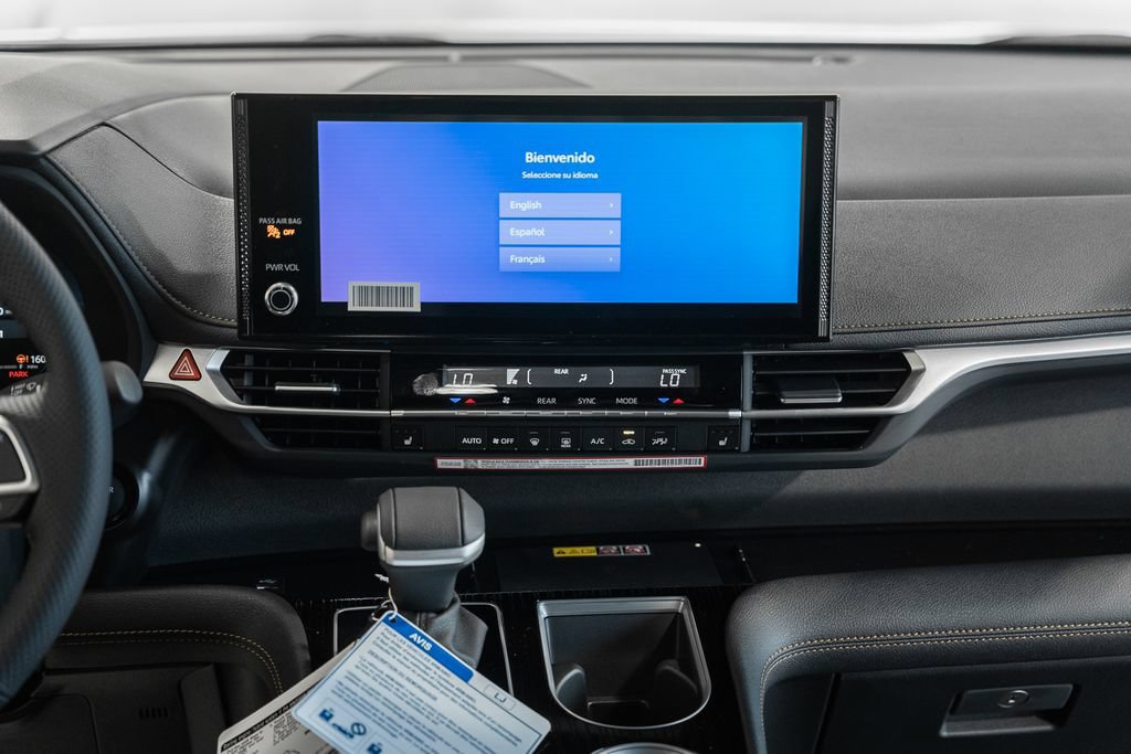 New 2026 Toyota Sienna XLE Woodland Edition AWD/4WD image 22