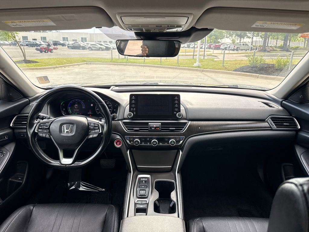 Used 2020 Honda Accord Touring image 16