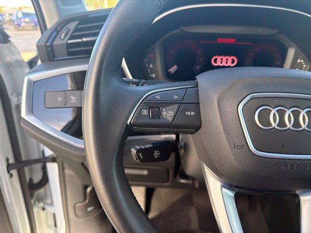 Used 2023 Audi Q3 2.0T Premium w/ Convenience Package AWD/4WD image 22