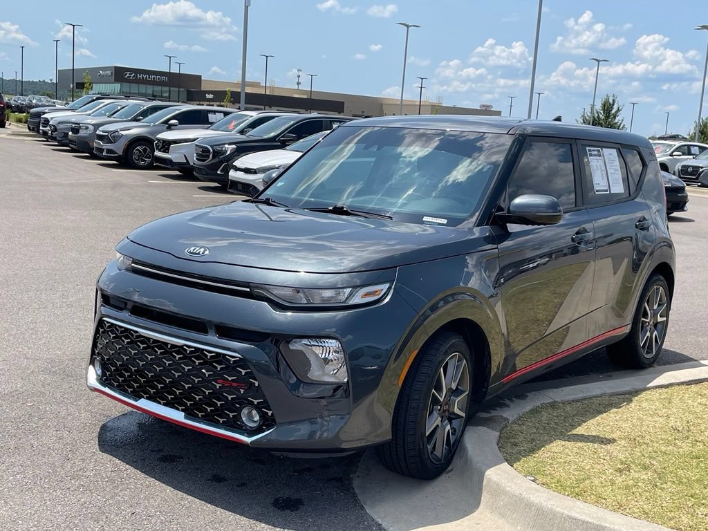 Used 2021 Kia Soul GT-Line FWD image 2
