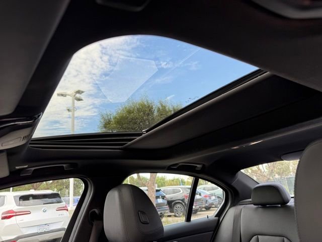 Used 2021 BMW 330i Sedan w/ Driving Assistance Package image 22