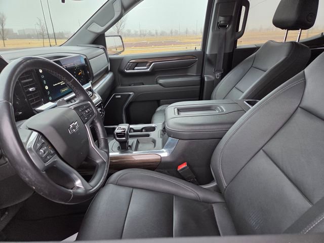 Used 2022 Chevrolet Silverado 1500 LT Trail Boss w/ Convenience Package II image 12