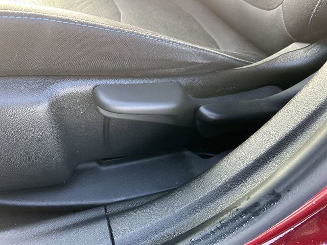 Used 2019 Chevrolet Volt LT w/ Comfort Package image 16