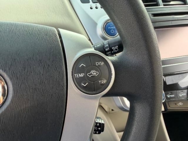 Used 2012 Toyota Prius V Two image 19