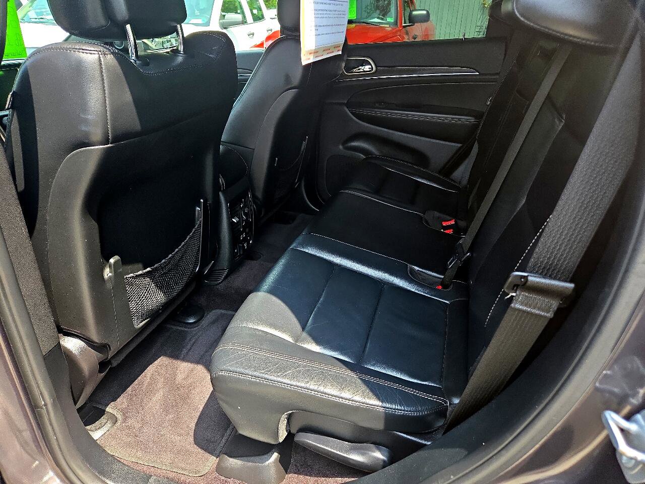 Used 2017 Jeep Grand Cherokee Limited image 12
