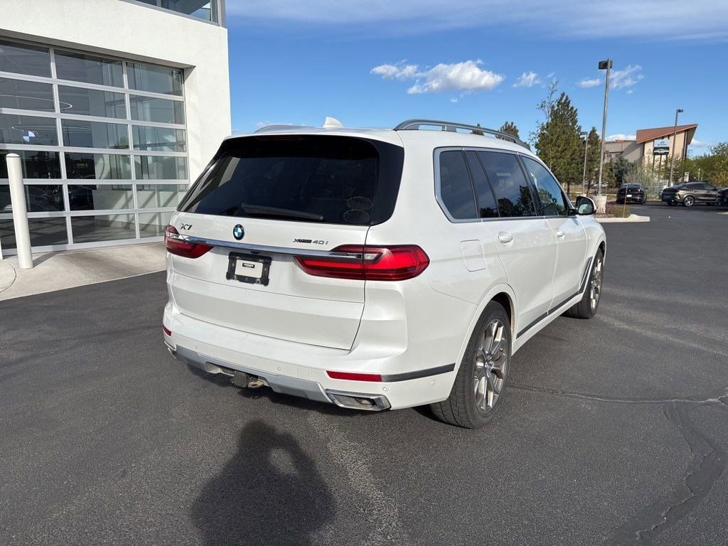 Used 2022 BMW X7 xDrive40i w/ Premium Package AWD/4WD image 5