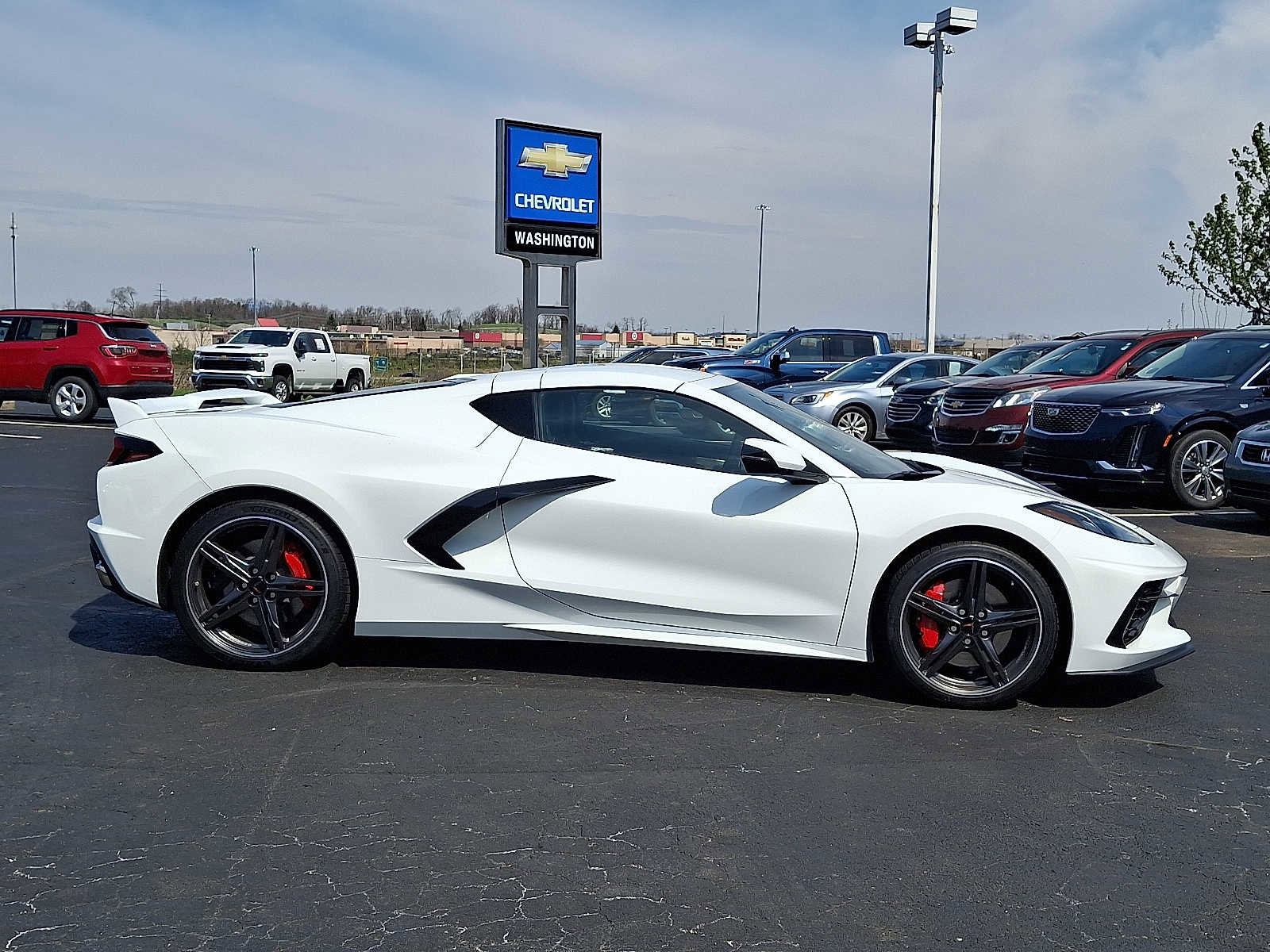 Used 2024 Chevrolet Corvette Stingray Preferred Cpe w/ Z51 Performance Package image 7