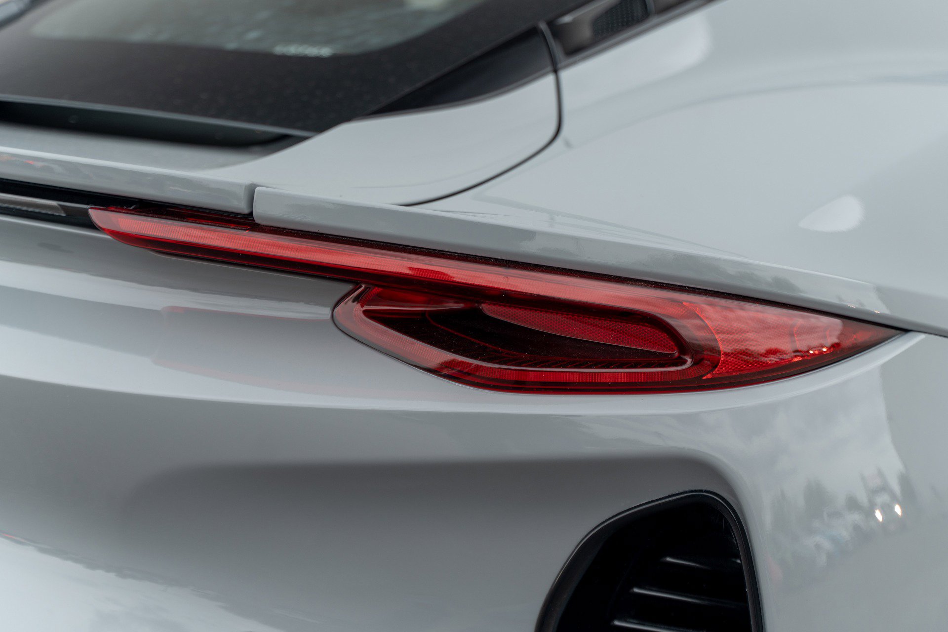 New 2026 Lotus Emira SE image 17